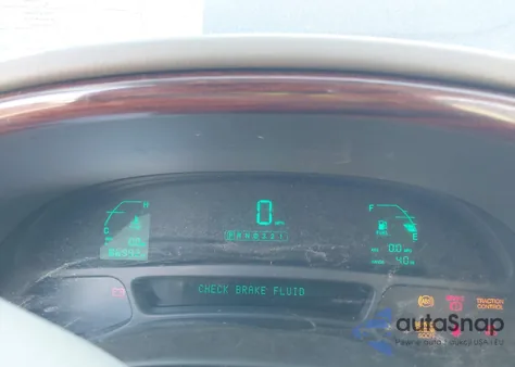 2000 Cadillac Deville Standard z USA, uszkodzony, nr VIN 1G6KD54Y0YU305886